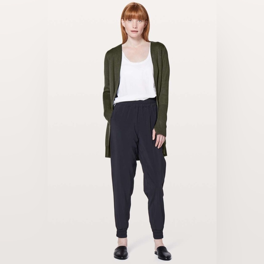 Lululemon City Street Cardigan, Size 4